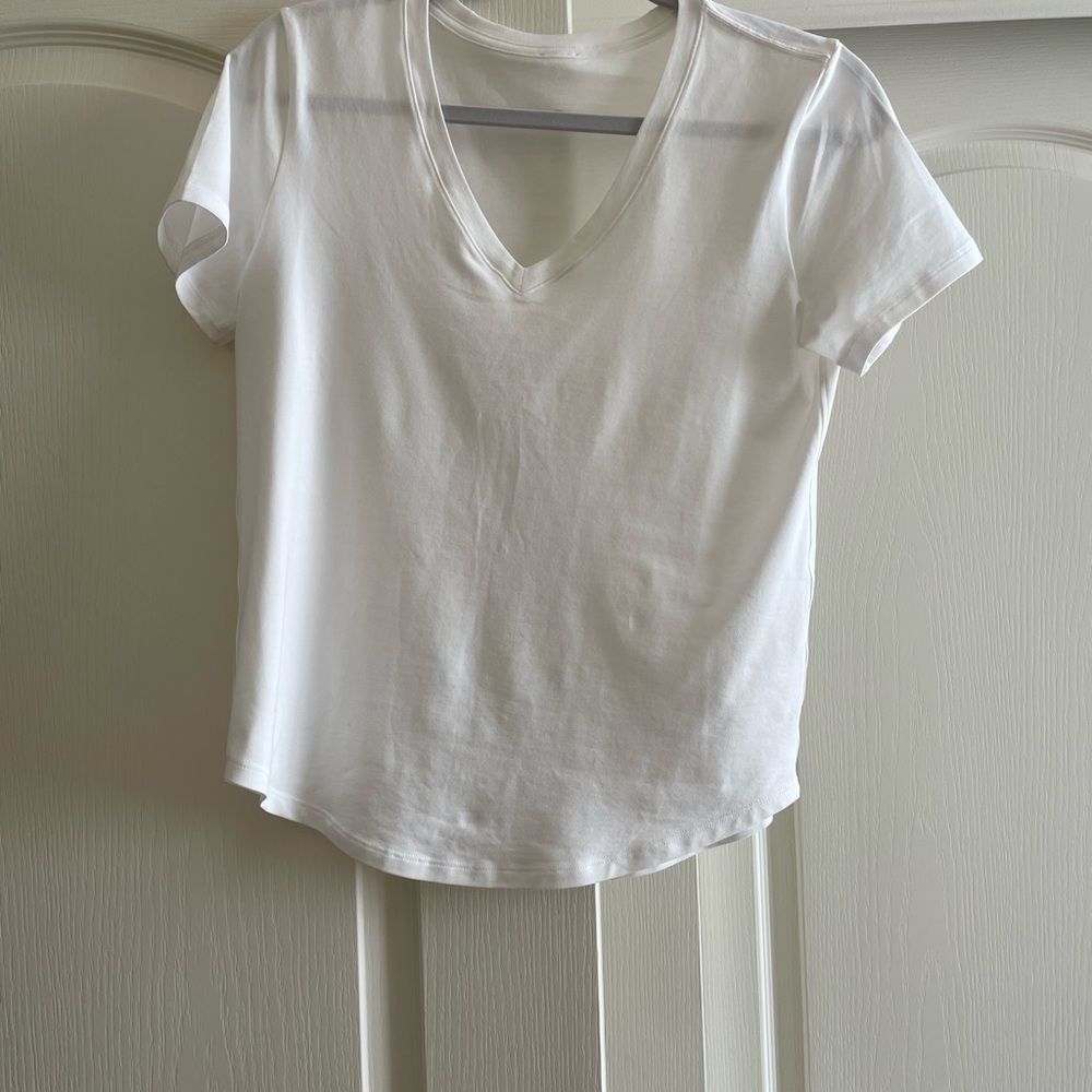 Lululemon V neck t shirt